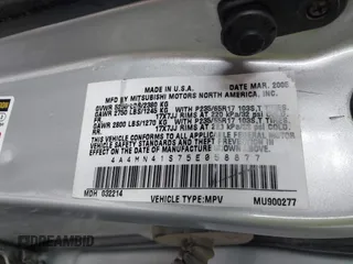 2005 Mitsubishi Endeavor Limited z VIN 4A4MN41S75E058877, wystawiony jako IAAI lot #41922009 z przebiegiem 220 203 mil mil oraz . Historia ofert i sprzedaży dostępna na DreamBid. Obrazek 9.