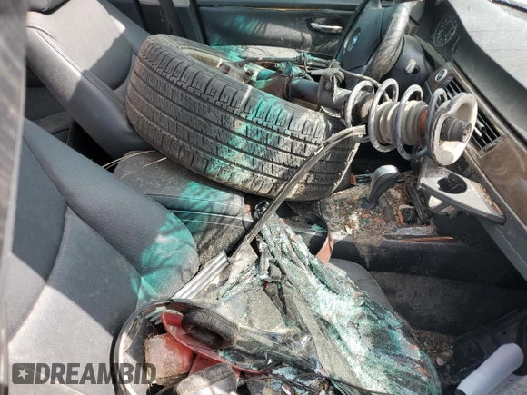2007 BMW 3 Series 328i with VIN WBAVC53587FZ78834, listed as a Copart auction lot 51612355 with Not provided miles and Salvage title. Bid and sale history available at DreamBid. Image 7.