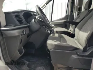 2024 Ford Transit Passenger XL z VIN 1FBAX2C85RKA36446, wystawiony jako Copart lot #60238785 z przebiegiem 325 mil mil oraz Czysty tytuł • Clean title. Historia ofert i sprzedaży dostępna na DreamBid. Obrazek 7.