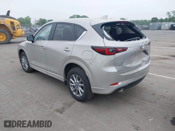 2024 Mazda CX-5 S Select with VIN JM3KFBBLXR0501783, listed as a IAAI auction lot 42121513 with 17,349 mi miles and . Bid and sale history available at DreamBid. Image 3.
