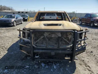2017 Chevrolet Silverado 3500HD High Country with VIN 1GC4K1EY8HF108214, listed as a Copart auction lot 48519825 with Not Provided miles and Non Repairable. Bid and sale history available at DreamBid. Image 5.