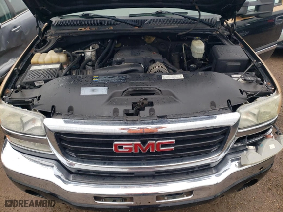 2005 GMC Sierra 2500HD Classic SLE1 with VIN 1GTHK29G05E107374, listed as a Copart auction lot 80619654 with 155,804 mi miles and Salvage Title. Bid and sale history available at carsss.com. Image 11.