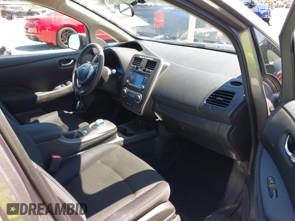 2016 Nissan LEAF S with VIN 1N4AZ0CP1GC303841, listed as a IAAI auction lot 42686655 with 82,690 mi miles and . Bid and sale history available at DreamBid. Image 5.