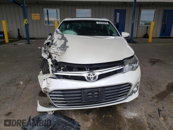 2014 Toyota Avalon Limited with VIN 4T1BK1EB1EU111901, listed as a Copart auction lot 45246655 with 118,703 mi miles and Salvage Title. Bid and sale history available at carsss.com. Image 5.