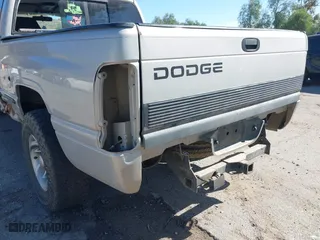1999 Dodge Ram 1500 with VIN 3B7HC13Y8XG110463, listed as a IAAI auction lot 41724326 with 227,062 mi miles. Bid and sale history available at carsss.com. Image 16.