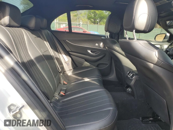 2017 Mercedes-Benz E-Class E 300 Luxury with VIN WDDZF4KB3HA022985, listed as a Copart auction lot 54120865 with 96,508 mi miles and Clean Title. Bid and sale history available at carsss.com. Image 10.