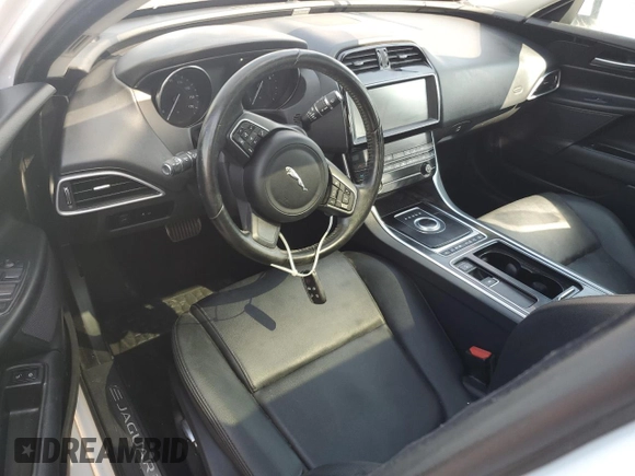 2019 Jaguar XE 25t with VIN SAJAS4FX7KCP51092, listed as a Copart auction lot 76029644 with 83,296 mi miles and Non Repairable. Bid and sale history available at carsss.com. Image 8.