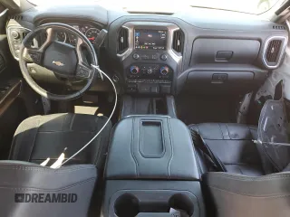 2022 Chevrolet Silverado 1500 High Country with VIN 1GCUYHEL3NZ116548, listed as a Copart auction lot 49336275 with 96,955 mi miles and Salvage Title. Bid and sale history available at DreamBid. Image 8.
