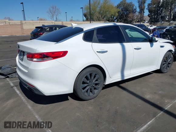 2018 Kia Optima LX with VIN 5XXGT4L37JG266313, listed as a IAAI auction lot 41662782 with Not Provided miles and . Bid and sale history available at carsss.com. Image 4.