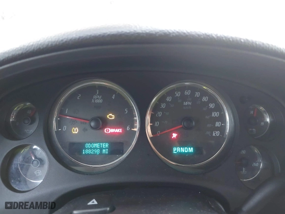 2007 GMC Yukon Denali with VIN 1GKFK63857J238783, listed as a IAAI auction lot 41552949 with 188,298 mi miles. Bid and sale history available at carsss.com. Image 7.