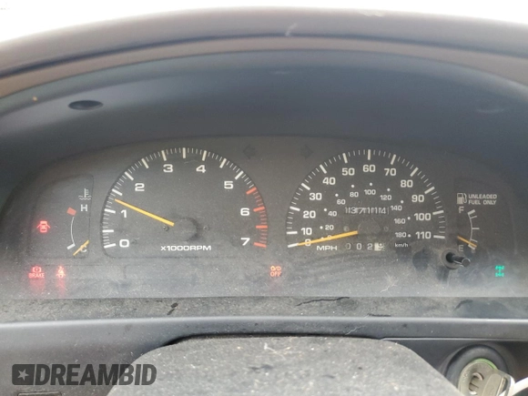 1996 Toyota 4Runner SR5 z VIN JT3HN86R6T0039290, wystawiony jako Copart lot #56039115 z przebiegiem 137 114 mil mil oraz Czysty tytuł • Clean title. Historia ofert i sprzedaży dostępna na DreamBid. Obrazek 9.