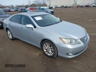 2010 Lexus ES 330 z VIN JTHBK1EGXA2362467, wystawiony jako IAAI lot #41817720 z przebiegiem 120 721 mil mil oraz . Historia ofert i sprzedaży dostępna na DreamBid. Obrazek 1.