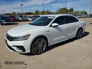 2019 Volkswagen Passat SE R-Line z VIN 1VWMA7A37KC010068, wystawiony jako Copart lot #79565704 z przebiegiem 88 716 mil mil oraz Szkoda całkowita • Salvage title. Historia ofert i sprzedaży dostępna na DreamBid. Obrazek 1.