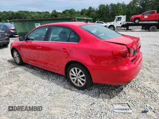 2013 Volkswagen Jetta SE with VIN 3VWDP7AJXDM357179, listed as a Copart auction lot 60118645 with 210,850 mi miles and Clean title. Bid and sale history available at DreamBid. Image 2.