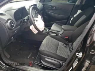 2020 Hyundai Kona SEL с VIN KM8K22AA7LU470072, выставлен на аукционе Copart как лот 65822584 с пробегом 18 043 миль миль и Списание • Salvage title. История ставок и продаж доступна на DreamBid. Изображение 7.