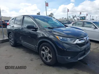 2017 Honda CR-V EX with VIN 7FARW1H55HE009693, listed as a IAAI auction lot 41539260 with 136,645 mi miles. Bid and sale history available at carsss.com. Image 1.