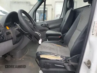 2008 Freightliner Sprinter with VIN WDYPE745285235520, listed as a Copart auction lot 84203754 with 252,502 mi miles and Salvage Title. Bid and sale history available at DreamBid. Image 7.