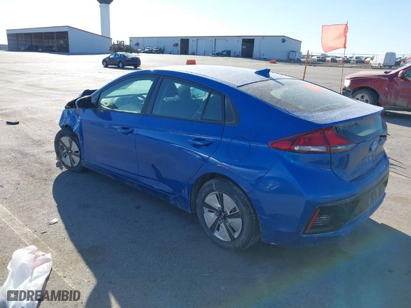 2018 Hyundai Ioniq Hybrid Blue with VIN KMHC65LC2JU072323, listed as a IAAI auction lot 41771754 with 150,817 mi miles. Bid and sale history available at carsss.com. Image 3.