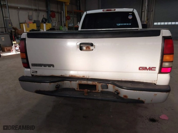 2005 GMC Sierra 1500 Work Truck with VIN 1GTEC14XX5Z120398, listed as a IAAI auction lot 41889905 with NaN miles. Bid and sale history available at carsss.com. Image 15.