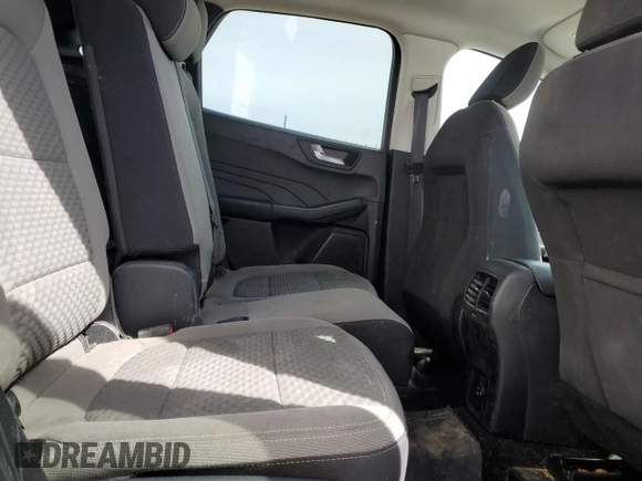 2021 Ford Escape SE z VIN 1FMCU9G61MUA68303, wystawiony jako Copart lot #58308555 z przebiegiem 119 427 mil mil oraz Czysty tytuł • Clean title. Historia ofert i sprzedaży dostępna na DreamBid. Obrazek 11.