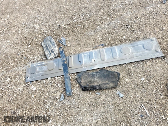 2015 Ford F-150 XL с VIN 1FTEX1CPXFFD03910, выставлен на аукционе Copart как лот 62429065 с пробегом 168 293 миль миль и Списание • Salvage title. История ставок и продаж доступна на DreamBid. Изображение 12.