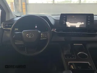 2022 Toyota Sienna LE с VIN 5TDKSKFC8NS070785, выставлен на аукционе IAAI как лот 42564790 с пробегом 110 993 миль миль и . История ставок и продаж доступна на DreamBid. Изображение 4.