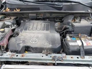 2008 Toyota RAV4 Ltd with VIN JTMBK31V686034421, listed as a IAAI auction lot 42041647 with 176,965 mi miles. Bid and sale history available at carsss.com. Image 10.
