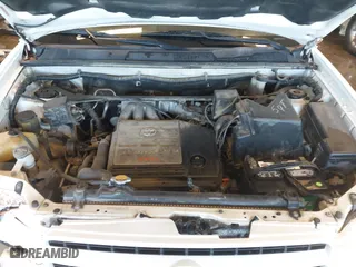 2003 Toyota Highlander with VIN JTEHF21A430153629, listed as a IAAI auction lot 41334411 with 236,557 mi miles. Bid and sale history available at carsss.com. Image 10.