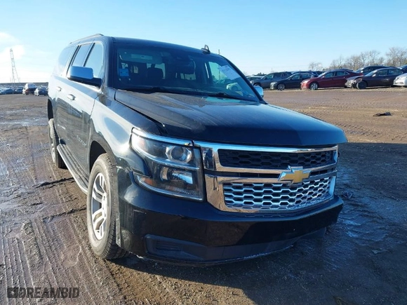 2019 Chevrolet Suburban LT with VIN 1GNSKHKC2KR120137, listed as a IAAI auction lot 41522957 with NaN miles. Bid and sale history available at carsss.com. Image 1.