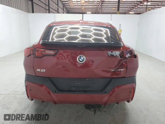 2025 BMW X2 xDrive28i with VIN WBX63GM0XS5036257, listed as a Copart auction lot 89159445 with 4,215 mi miles and Clean Title. Bid and sale history available at carsss.com. Image 6.