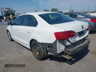 2012 Volkswagen Jetta S with VIN 3VW2K7AJ4CM395270, listed as a IAAI auction lot 42442811 with 164,952 mi miles and . Bid and sale history available at DreamBid. Image 3.