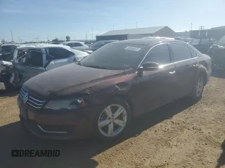 2013 Volkswagen Passat SE z VIN 1VWBP7A32DC110877, wystawiony jako Copart lot #57586855 z przebiegiem 109 342 mil mil oraz Szkoda całkowita • Salvage title. Historia ofert i sprzedaży dostępna na DreamBid. Obrazek 1.
