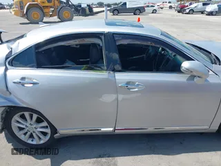 2011 Lexus ES with VIN JTHBK1EG9B2456504, listed as a IAAI auction lot 39811730 with 306,785 mi miles. Bid and sale history available at carsss.com. Image 14.