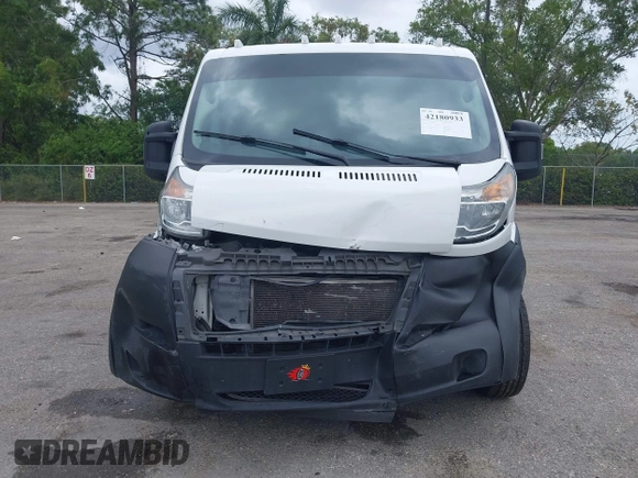 2017 Ram ProMaster Cargo z VIN 3C6TRVAG9HE546267, wystawiony jako IAAI lot #42180933 z przebiegiem 78 805 mil mil oraz . Historia ofert i sprzedaży dostępna na DreamBid. Obrazek 13.