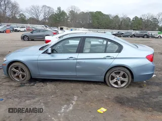 2015 BMW 3 Series 328i xDrive with VIN WBA3B5C56FF961927, listed as a IAAI auction lot 41555578 with 118,730 mi miles and . Bid and sale history available at DreamBid. Image 14.