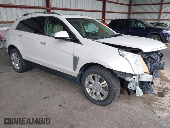2015 Cadillac SRX Luxury Collection with VIN 3GYFNEE30FS567431, listed as a IAAI auction lot 42118084 with 140,778 mi miles. Bid and sale history available at carsss.com. Image 1.