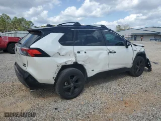 2021 Toyota RAV4 Hybrid XSE with VIN 4T3E6RFV5MU033962, listed as a Copart auction lot 48986835 with 85,934 mi miles and Salvage Title. Bid and sale history available at carsss.com. Image 3.