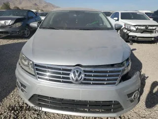 2015 Volkswagen CC R-Line z VIN WVWBP7AN4FE811691, wystawiony jako Copart lot #74708864 z przebiegiem 153 592 mil mil oraz Szkoda całkowita • Salvage title. Historia ofert i sprzedaży dostępna na DreamBid. Obrazek 5.