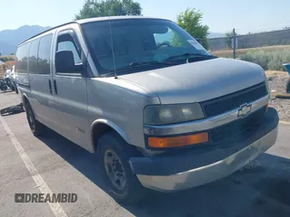 2005 Chevrolet Express Passenger with VIN 1GAHG35U151169241, listed as a IAAI auction lot 42586648 with 385,258 mi miles and . Bid and sale history available at DreamBid. Image 1.