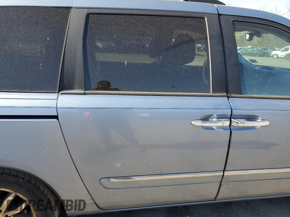 2011 Kia Sedona EX with VIN KNDMH4C77B6383638, listed as a Copart auction lot 78228534 with 176,993 mi miles and Salvage Title. Bid and sale history available at carsss.com. Image 12.