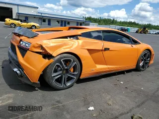 2013 Lamborghini Gallardo z VIN ZHWGU5AUXDLA13144, wystawiony jako Copart lot #62292543 z przebiegiem 15 171 mil mil oraz Szkody całkowita. Historia ofert i sprzedaży dostępna na DreamBid. Obrazek 3.