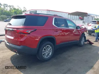 2023 Chevrolet Traverse LT Cloth z VIN 1GNERGKWXPJ196658, wystawiony jako IAAI lot #42404287 z przebiegiem 49 896 mil mil oraz . Historia ofert i sprzedaży dostępna na DreamBid. Obrazek 4.