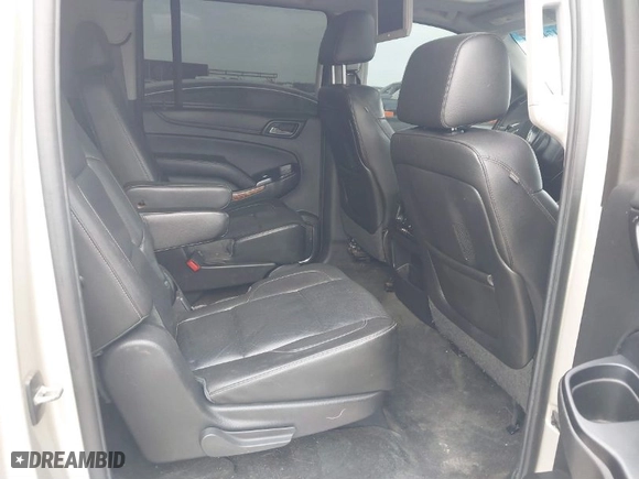 2015 Chevrolet Suburban LTZ with VIN 1GNSKKKC0FR525772, listed as a IAAI auction lot 41745084 with 187,981 mi miles. Bid and sale history available at carsss.com. Image 8.