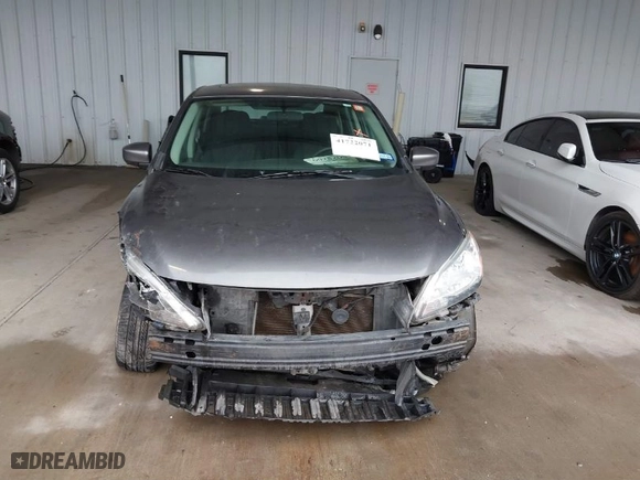 2015 Nissan Sentra S with VIN 3N1AB7APXFY266260, listed as a IAAI auction lot 41722071 with 1 mi miles. Bid and sale history available at carsss.com. Image 6.
