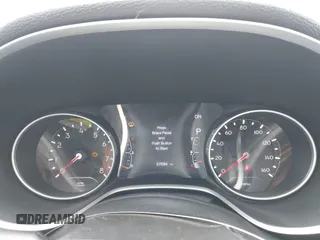 2018 Jeep Compass Latitude с VIN 3C4NJDBB4JT453583, выставлен на аукционе IAAI как лот 42501931 с пробегом 57 094 миль миль и . История ставок и продаж доступна на DreamBid. Изображение 7.
