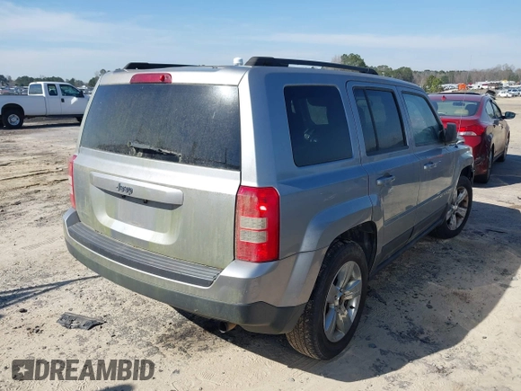 2014 Jeep Patriot Sport with VIN 1C4NJPBBXED757823, listed as a IAAI auction lot 41839740 with 186,218 mi miles and . Bid and sale history available at carsss.com. Image 4.
