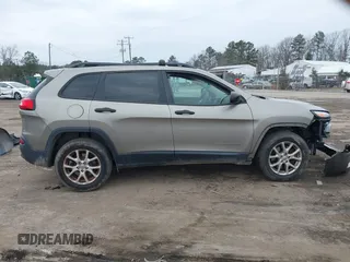 2017 Jeep Cherokee Sport with VIN 1C4PJMAB0HW567739, listed as a IAAI auction lot 41381622 with 120,217 mi miles. Bid and sale history available at carsss.com. Image 13.