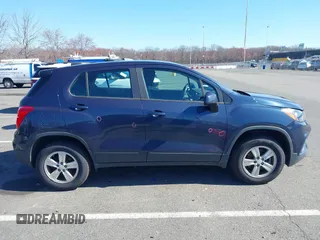 2018 Chevrolet Trax LS with VIN 3GNCJNSB6JL322725, listed as a IAAI auction lot 41890983 with 80,358 mi miles and . Bid and sale history available at carsss.com. Image 13.