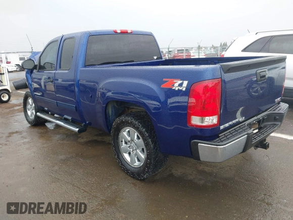 2013 GMC Sierra 1500 SLE with VIN 1GTR2VE70DZ261943, listed as a IAAI auction lot 41767646 with 318,185 mi miles and . Bid and sale history available at DreamBid. Image 3.
