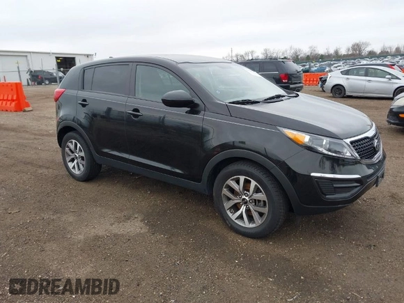 2015 Kia Sportage LX with VIN KNDPB3AC6F7677007, listed as a IAAI auction lot 42081242 with 63,976 mi miles and . Bid and sale history available at carsss.com. Image 1.